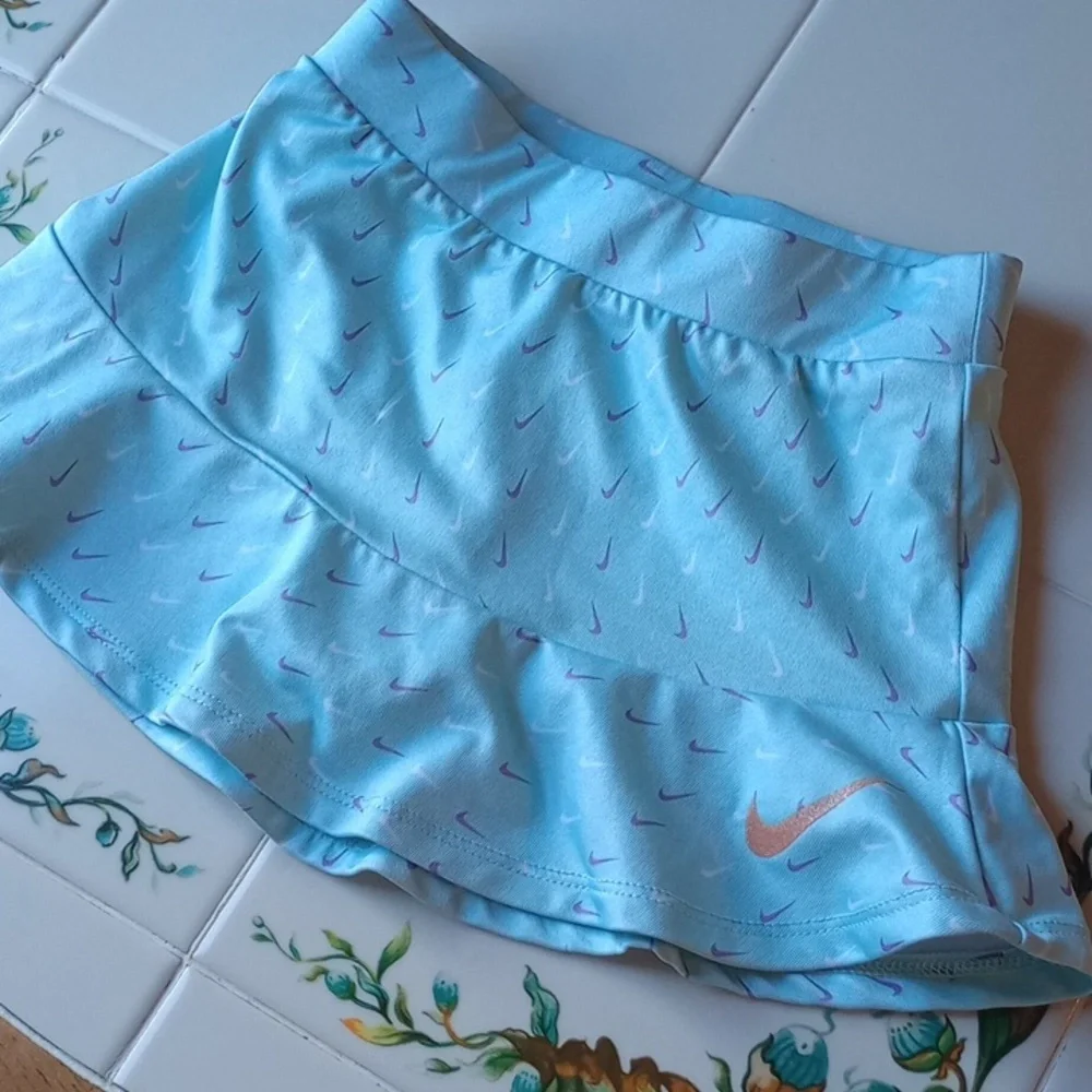Girls Active Skorts - 2 - Picture 2 of 11